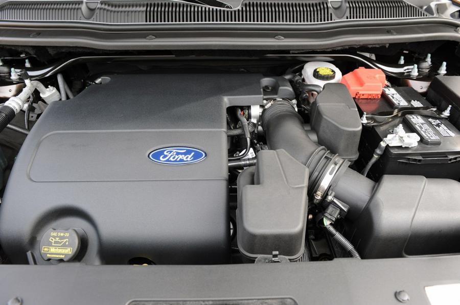  Ford Explorer 2011 года  (фото 31 из 174)